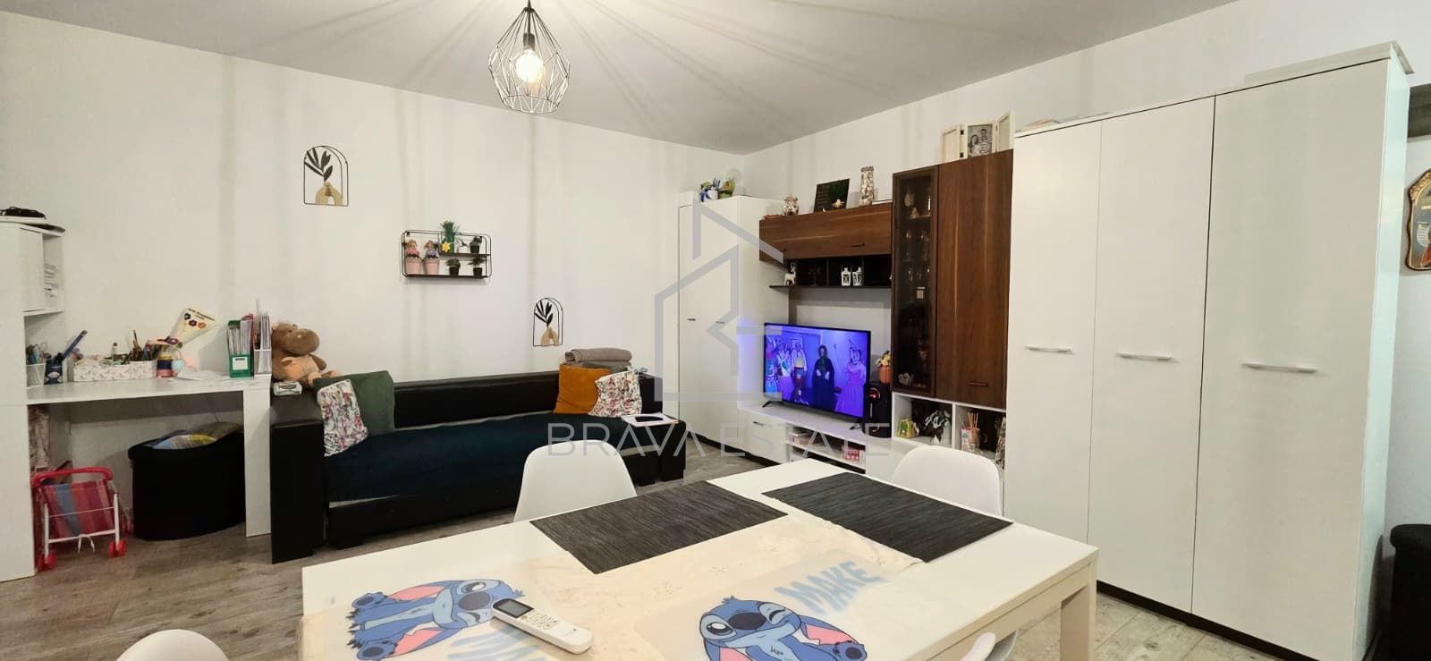 Apartament 48mp, 2 camere, parcare, zona Parcul Poligon , Floresti - Poză 4