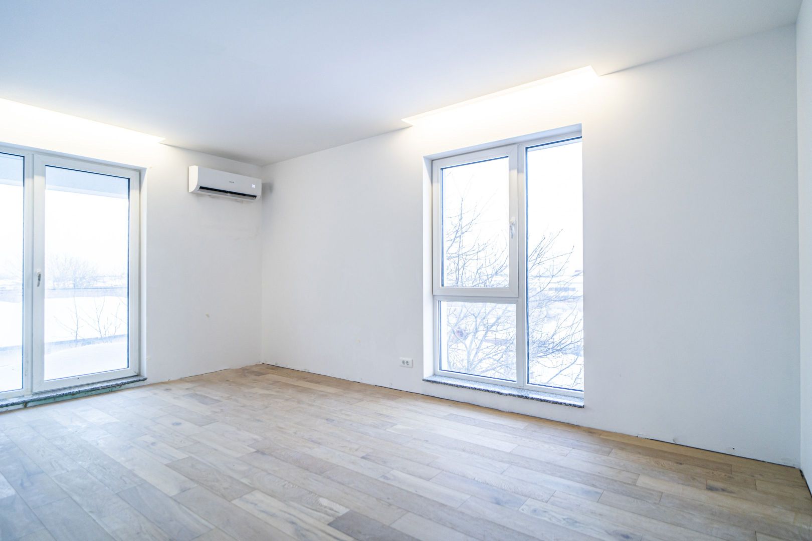 Strada Ghidigeni, zona Raul Doamnei, 3 camere, bloc nou, 2 bai, DOAR PLATA CASH - Poză 2