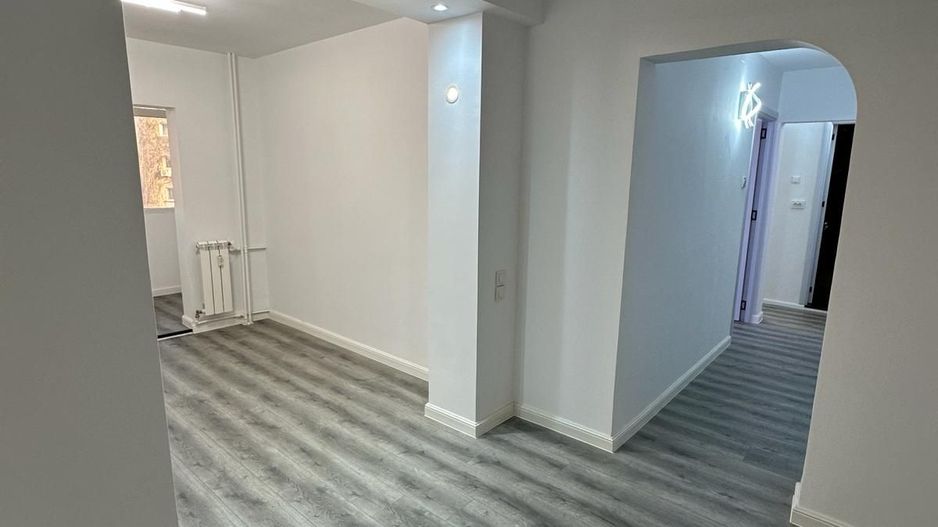 3 Camere Decomandat - Aparatorii Patriei - Loc de parcare - Poză 3