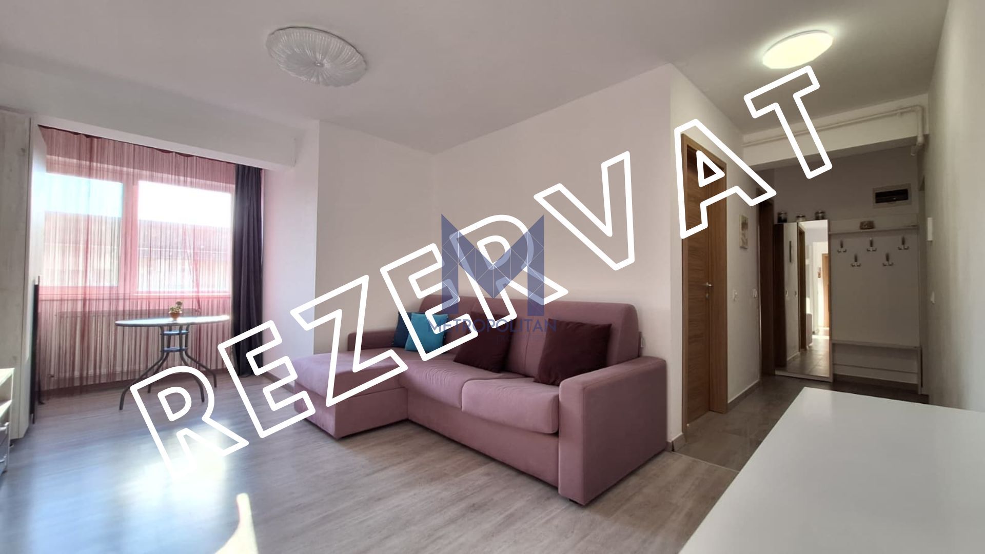 Apartament 3 camere elegant, imobil nou, parcare - Poză 1