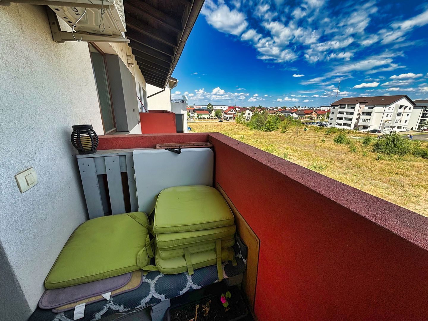 Living Generos și Locație Ideală - intrare Giroc - Poză 13