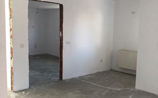 Casâ de vânzare în Micro 17 Satu Mare 240mp + 95mp - Poză 10