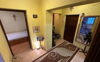 Gara – 56 mp, 2 camere decomandat, etaj 6/8 – 120.000 € - Poză 3