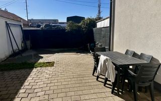 De inchiriat Apartament modern 3 camere cu curte privată şi parcare - Poză 6