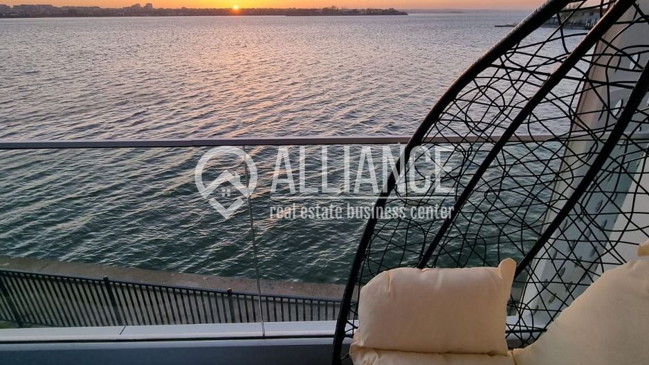 MAMAIA - (Cod01) Lake On apartament superb cu vedere la lac! - Poză 19