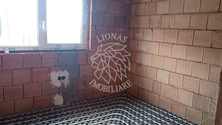 Casa finisata la cheie-5 camere-teren 500 mp- Dealul Jelnei - Poză 4