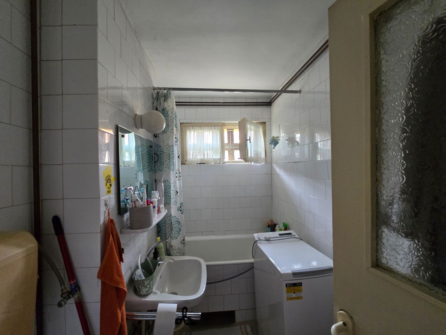 Apartament 4 camere, Zona Circumvalatiunii, Mobilat si Utilat complet - Poză 11