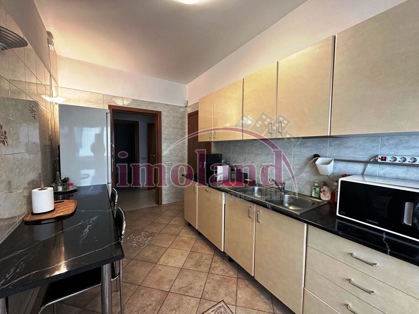 Inchiriere apartament - 4 camere - rezidential/birou - Primaverii - Poză 17