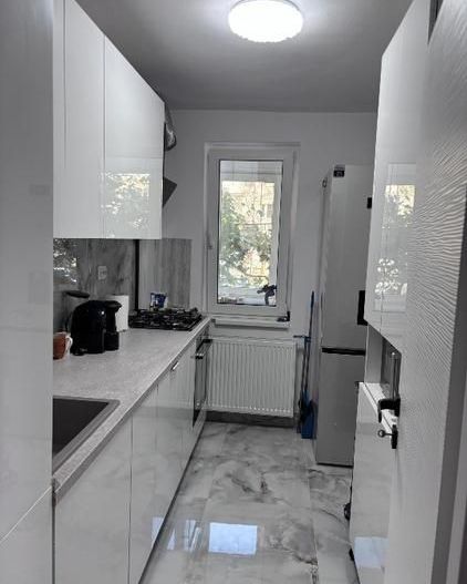 Șagului-Turist | 3 camere | Decomandat | Renovat complet | Boxă | 2 bai - Poză 3