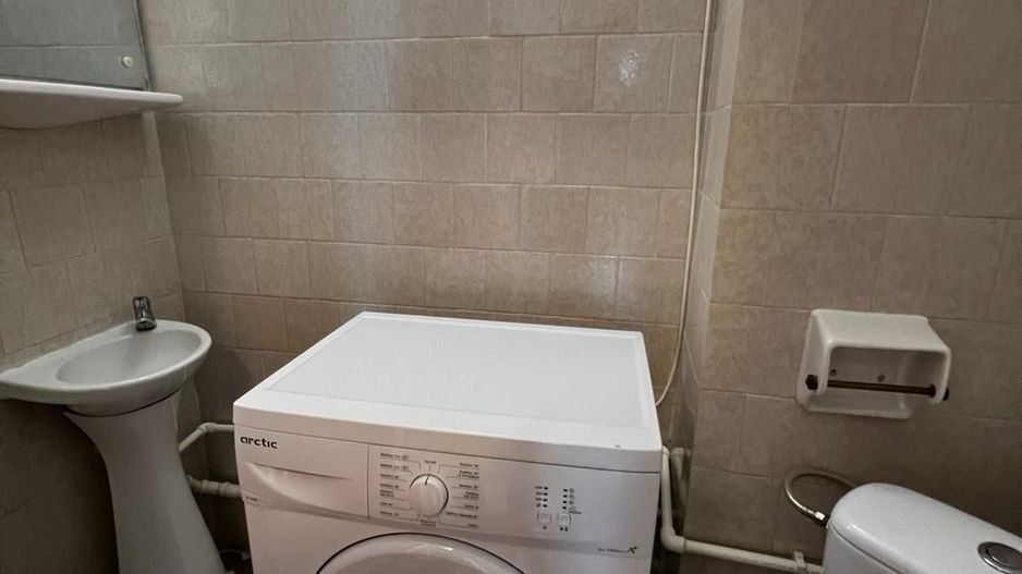 Apartament 3 camere decomandate | Tomis 3 – zona Mega Image | 76 mp - Poză 12