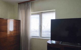 Casa cu personalitate in Calomfirescu – spatiu, liniste si teren gener - Poză 13