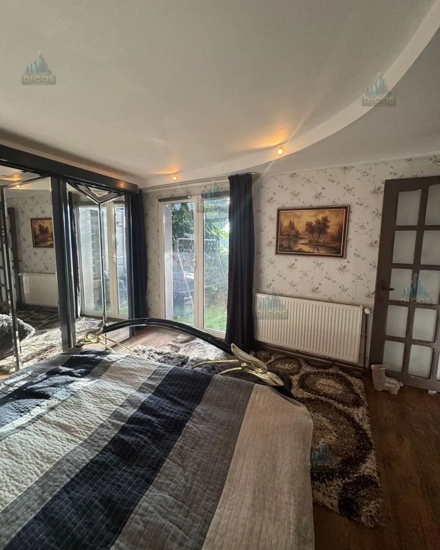 Casă de vânzare pe strada Tudor Vladimirescu - Poză 6