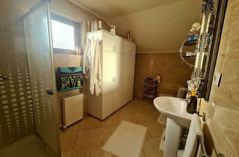 Vila noua, parter + mansarda -  la 10 minute de Galati - Sendreni - Poză 14