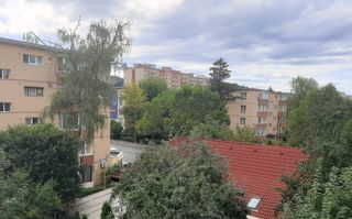 Apartament 2 camere 89000 EUR etaj intermediar foarte aproape de piata Astra - Poză 6