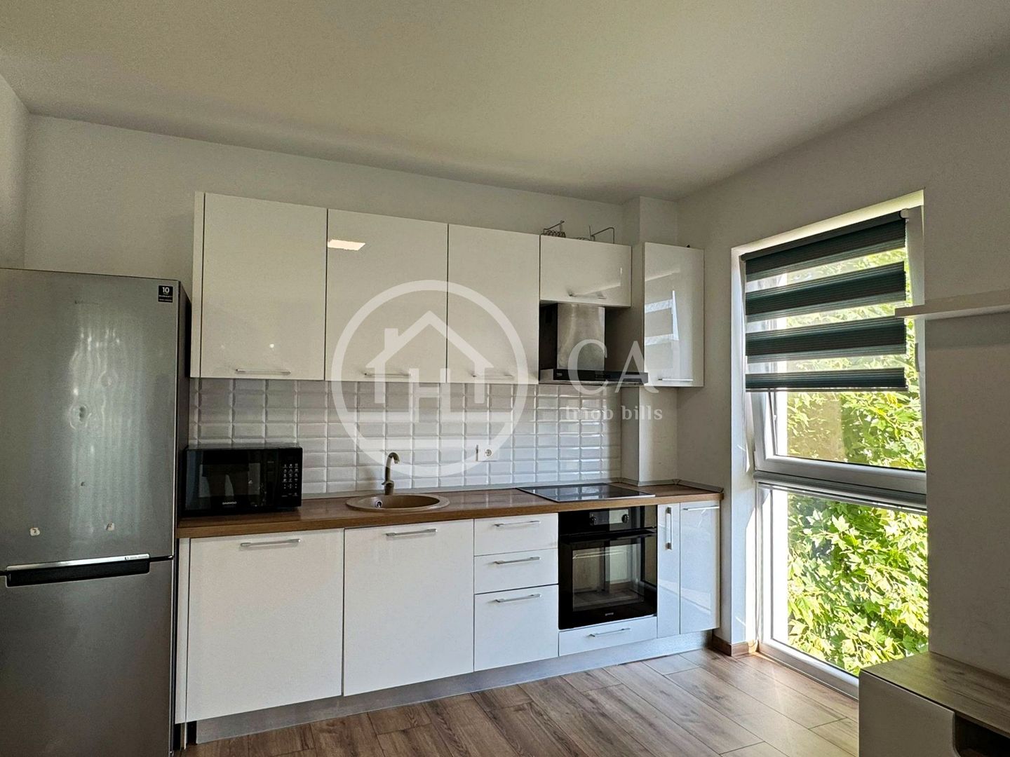 Apartament de închiriat cu 3 camere în PRIMA ONESTILOR, Oradea - Poză 8