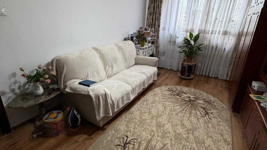 Apartament 2 camere de vanzare  Crangasi - Poză 1