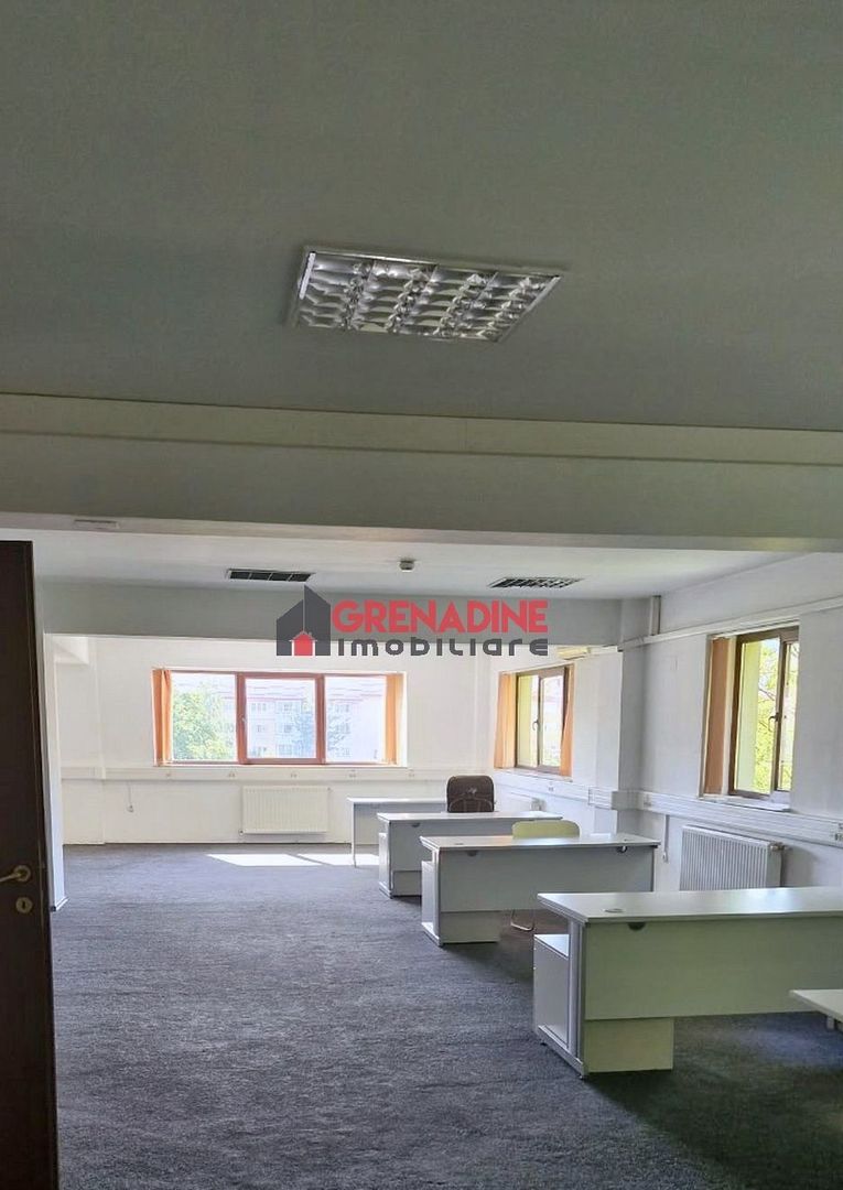 Spatiu Pentru Birouri 93 Mp - Zona  Racadau - cod 5290 - Poză 1