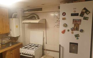 ULTRACENTRAL, Vand in Str. Popa Tatu, sector 1, etaj 2, vila,  camera 16, 5 mp detalii in anunt . - Poză 6