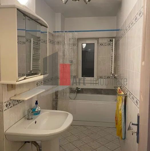 Apartament Piata Unirii, 2 cam, et 6/8, 3 balcoane - Poză 5