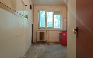 Vanzare apartament 4 camere, de renovat, Gorjului - Poză 10