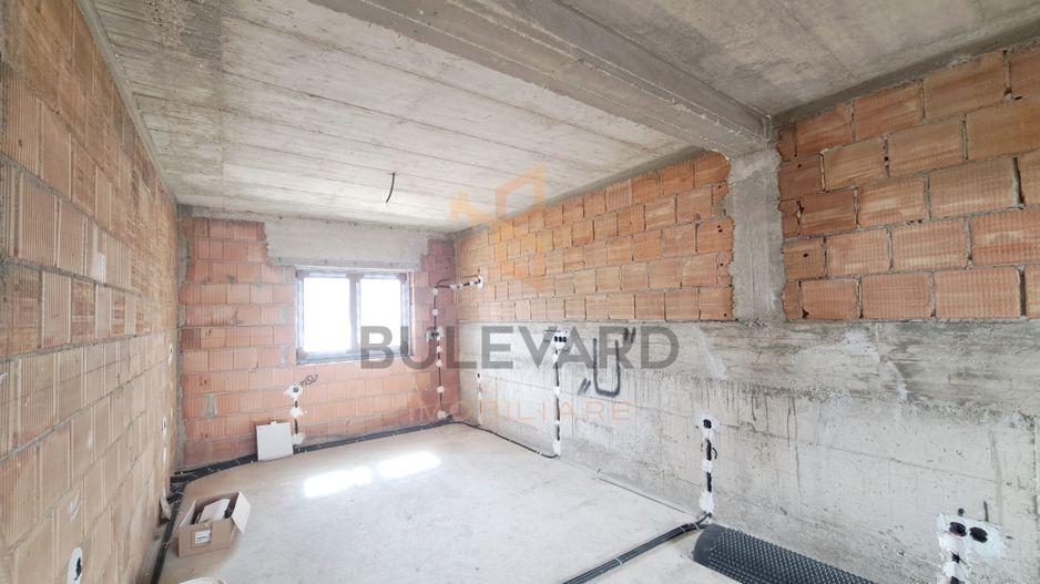 Casa tip duplex in zona Vivo Mall,  str Razoare Floresti - Poză 12