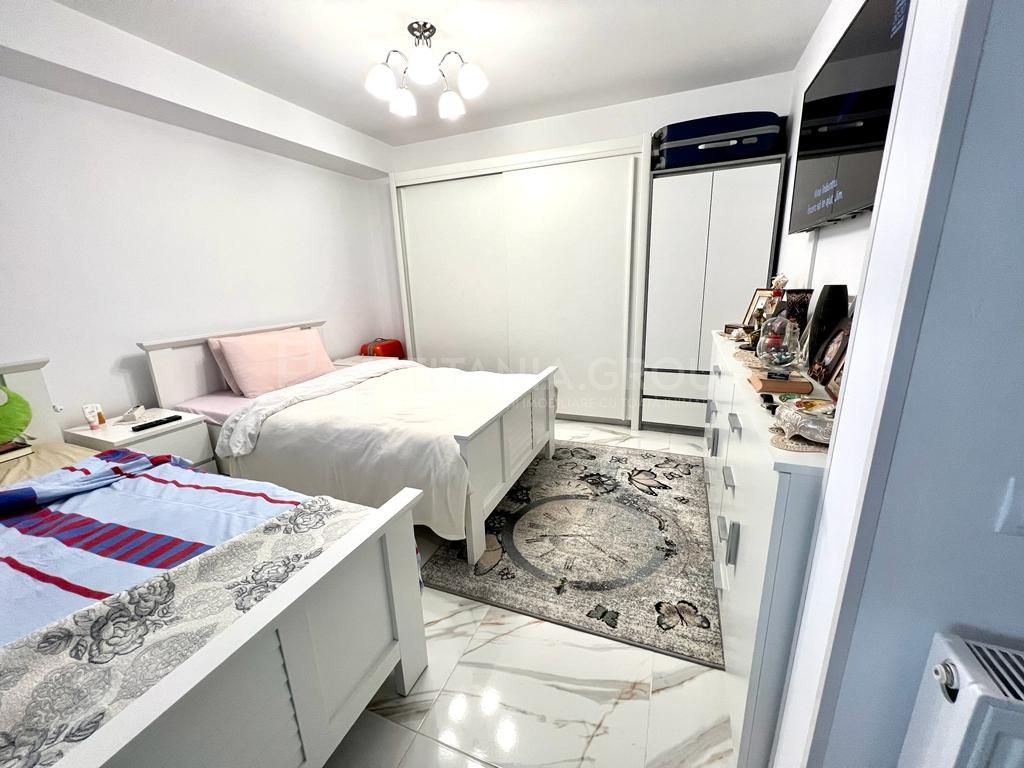 Garsoniera cocheta spre inchiriere in Coresi - Poză 2