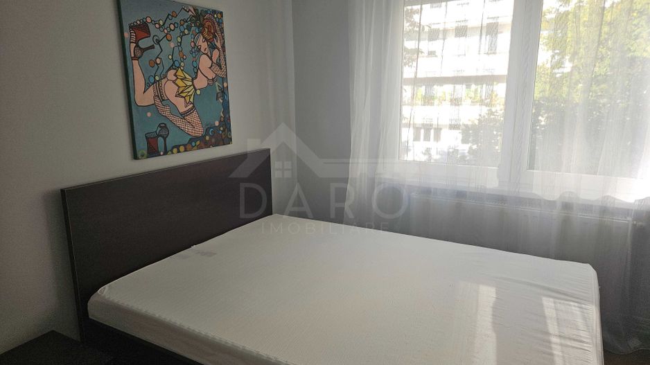 Imobiliare inchiriere apartament 3 camere - Poză 8