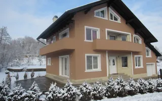 Vila de locuit in Bran/Predelut cu panorama superba. - Poză 11