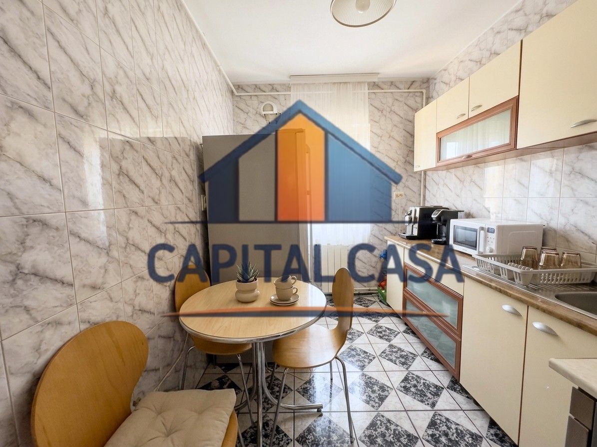 Apartament mobilat și utilat, 3 camere, centrală proprie - Poză 3