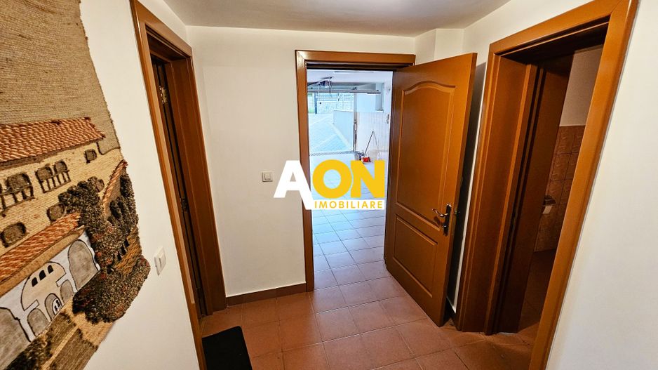 Casa 5 camere 561 mp teren la asfalt toate utilitatile Cetate - Poză 18