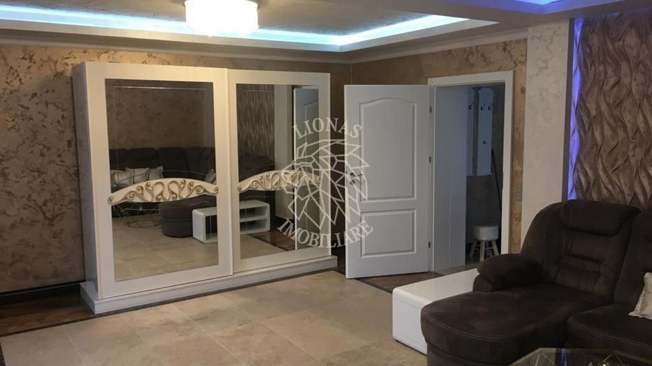 Apartament elegant, finisat LUX,  et 1, 84 mp,  parcare, Ultracentral - Poză 1