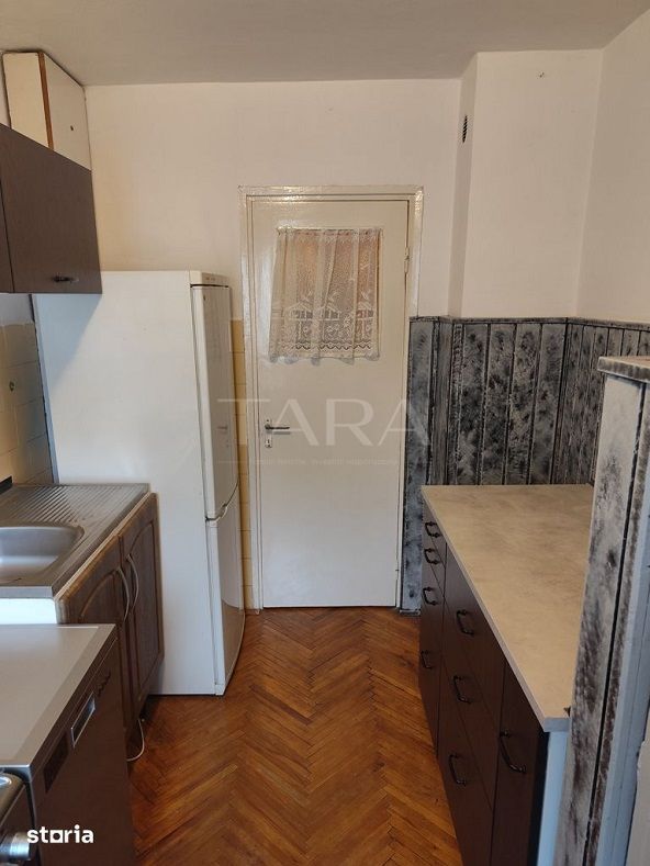 Apartament cu potențial, 3 camere, aproape de Big. - Poză 3