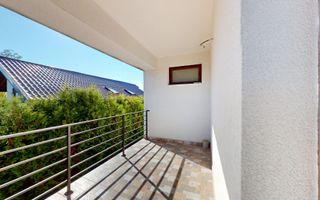Duplex întreg cu Panouri Solare! Cu 2 intrari! - Poză 9