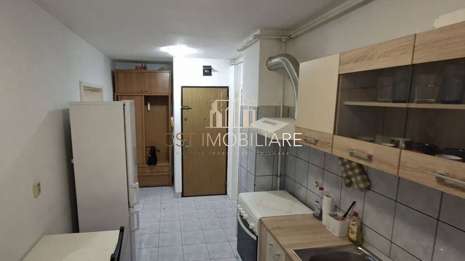 Apartament 3 camere - ultracentral - Medicina - Centrala Proprie - Poză 8