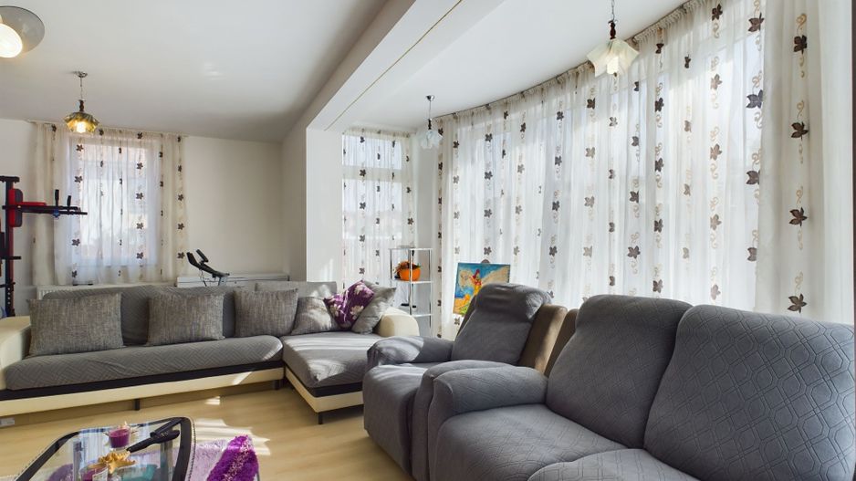 Casă individuală în Dumbrăvița - Poză 4