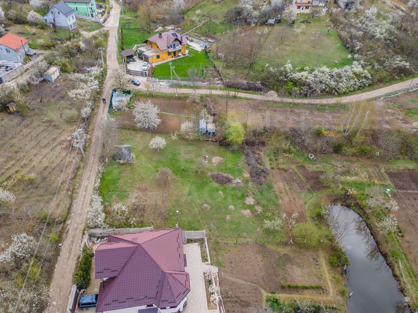 Vânzare, teren, 16 ari, str. Prieteniei, Dumbrava - Poză 4