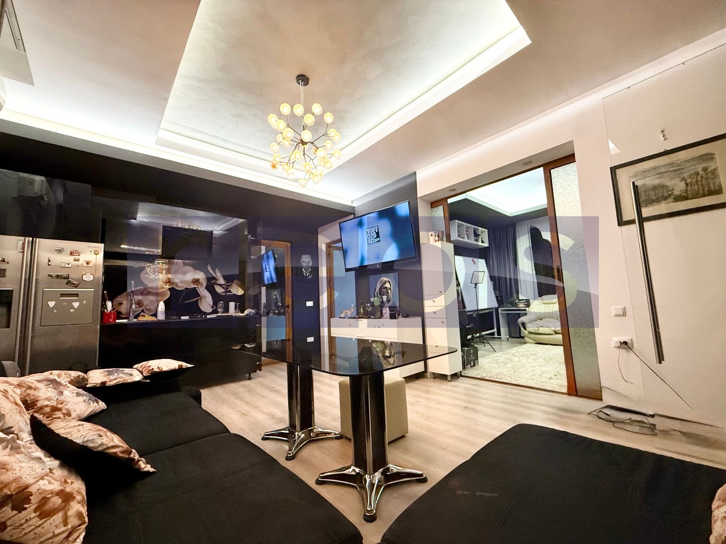 VANZARE 4 CAMERE | ZONA UNIVESITATE | CENTRALA PROPRIE - Poză 2
