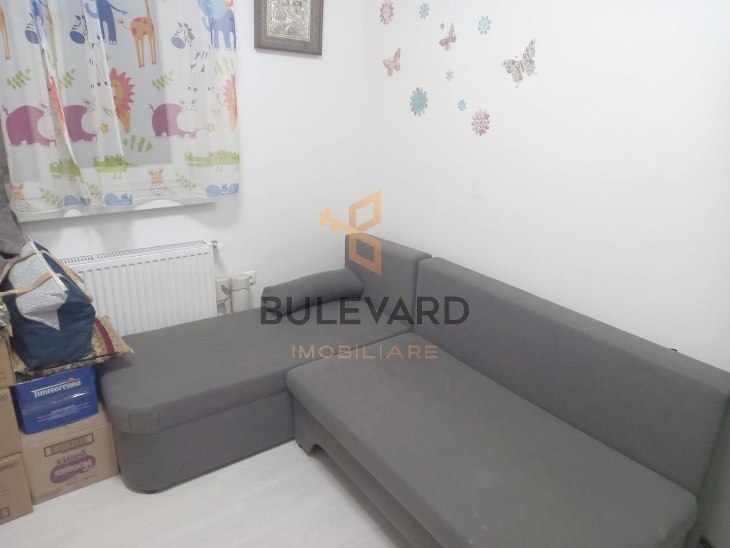 Apartament cu 3 camere, zona strazii  Florilor! - Poză 4