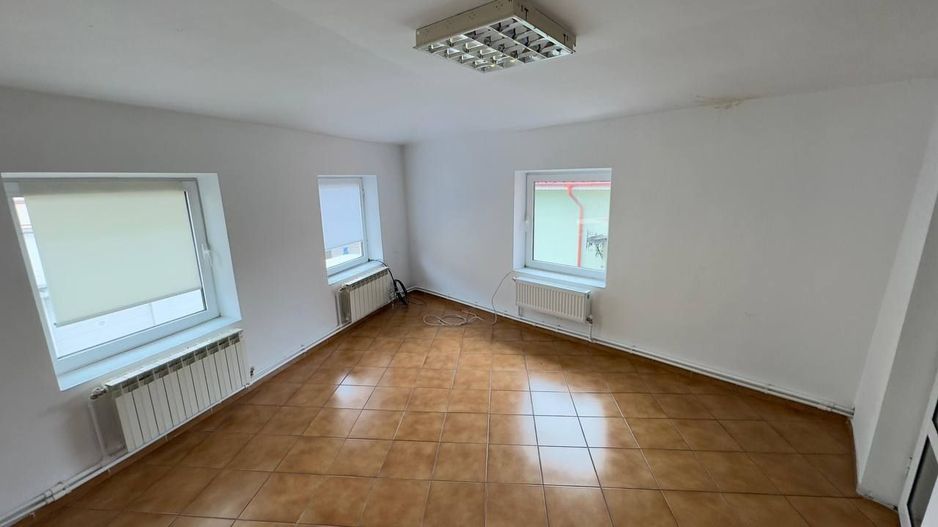 Vila cu 4 camere D+P+1 | Piata Unirii | Bd. Marasesti | 2 locuri parcare - Poză 9
