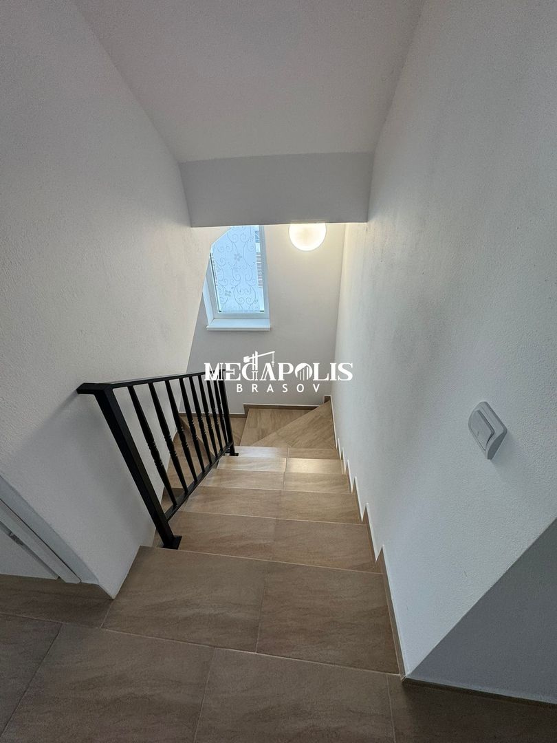 Chirie Casă cu 5 Camere Tip Duplex în Brașov, Cartier Izvor. - Poză 9