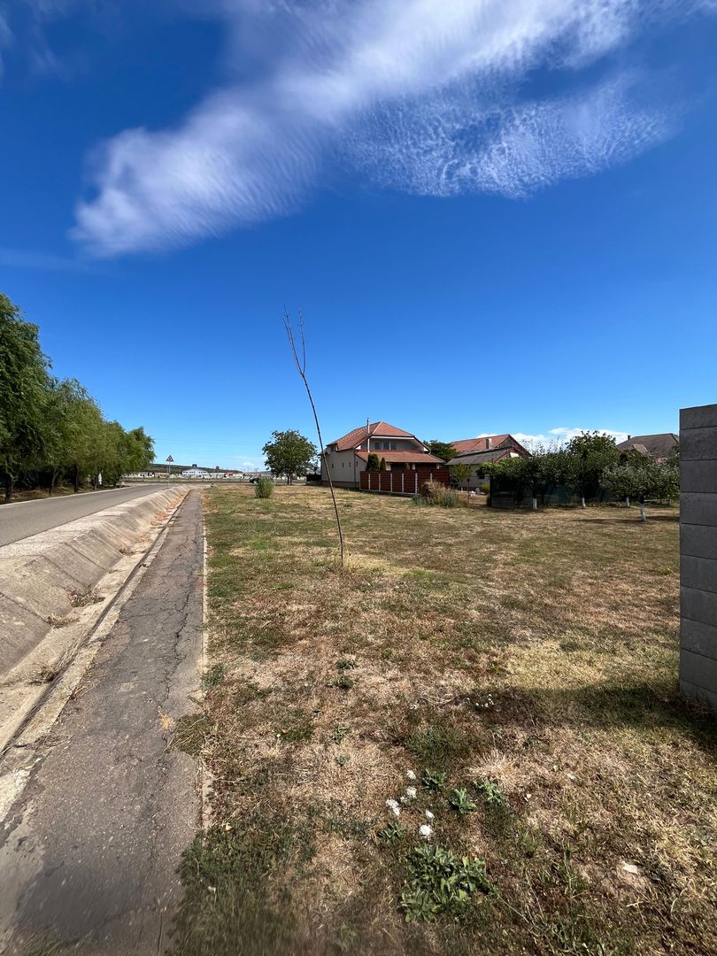 Teren intravilan de vanzare in Marghita – 800 mp, 2 fronturi stradale - Poză 6