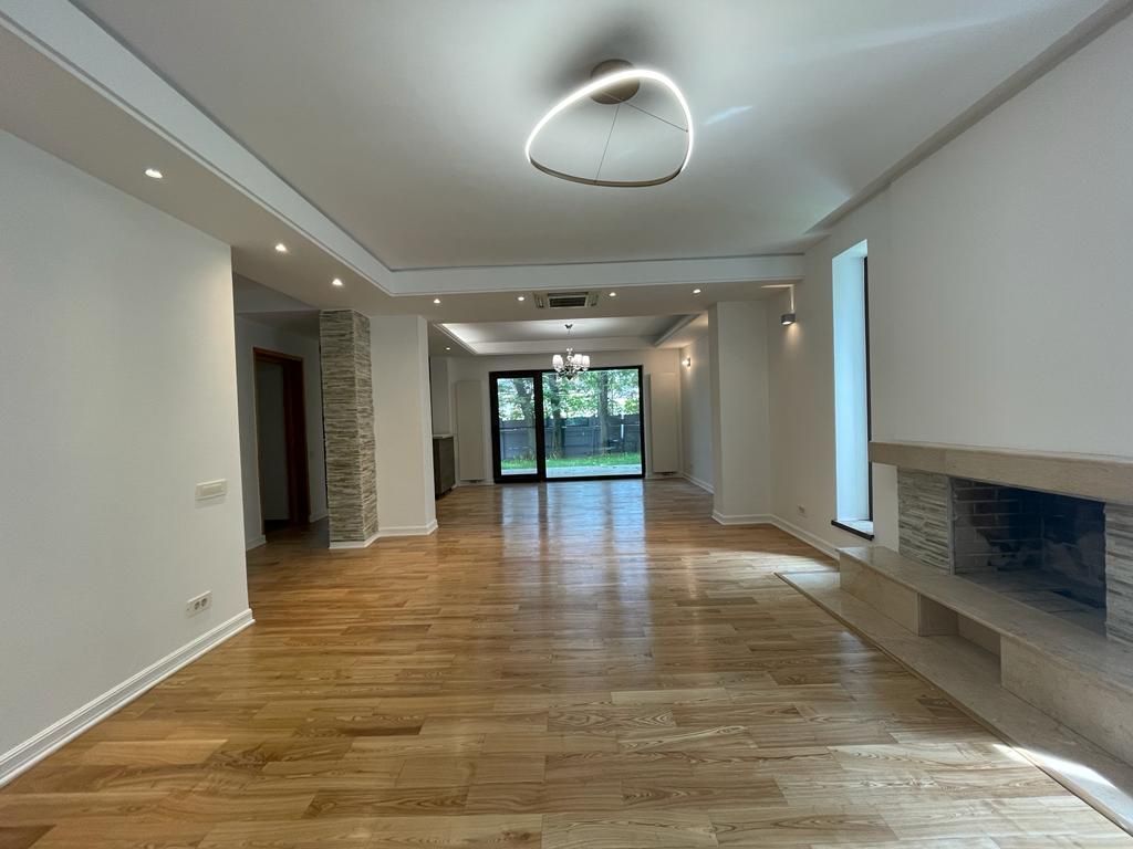 NOU Listata || Vila Iancu Nicolae || Curte -Gated Community - Poză 7