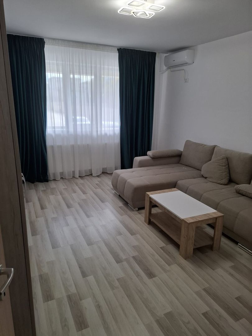 BRASADAS inchiriaza ap 2 cam PARTER zona Metalurgiei. - Poză 2