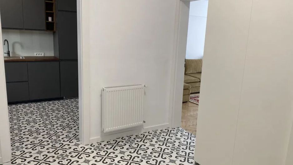 GARSONIERA VATRA LUMINOASA, MASINA SPALAT VASE, METROU, REABILITAT - Poză 5