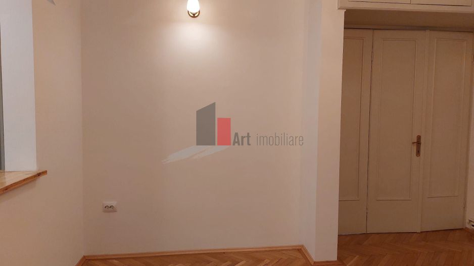 Apartament "COBERTURA", PENTHOUSE "PIATA SPANIEI", TERASA 63 mp, CONSOLIDAT 1978 - Poză 23