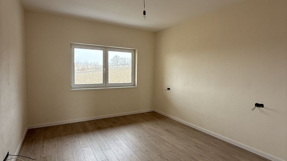 Casă de vânzare în Viile Sibiului – Confort și calitate premium! - Poză 3