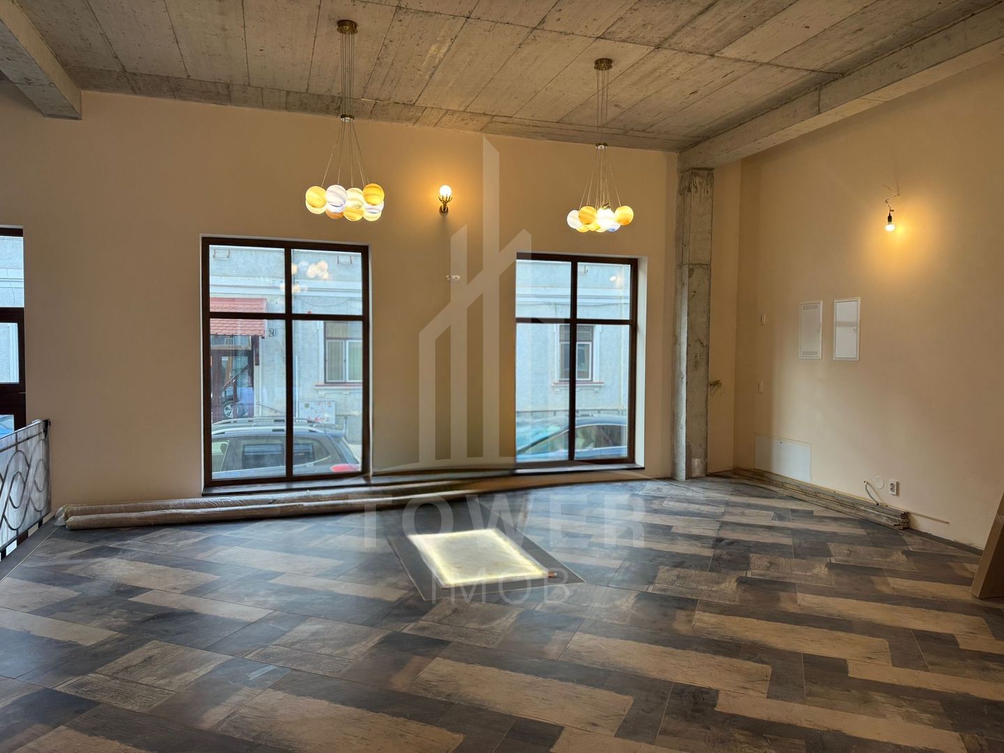 Spatiu comercial central - Poză 1