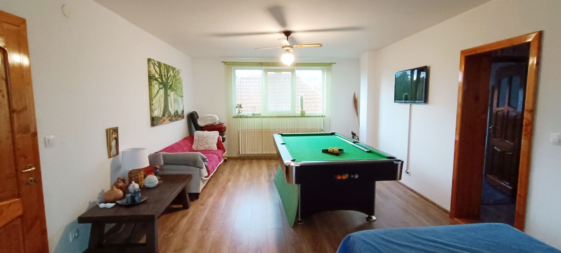 Casa cu 4 camere,237mp,zona strada Lunga - Poză 1