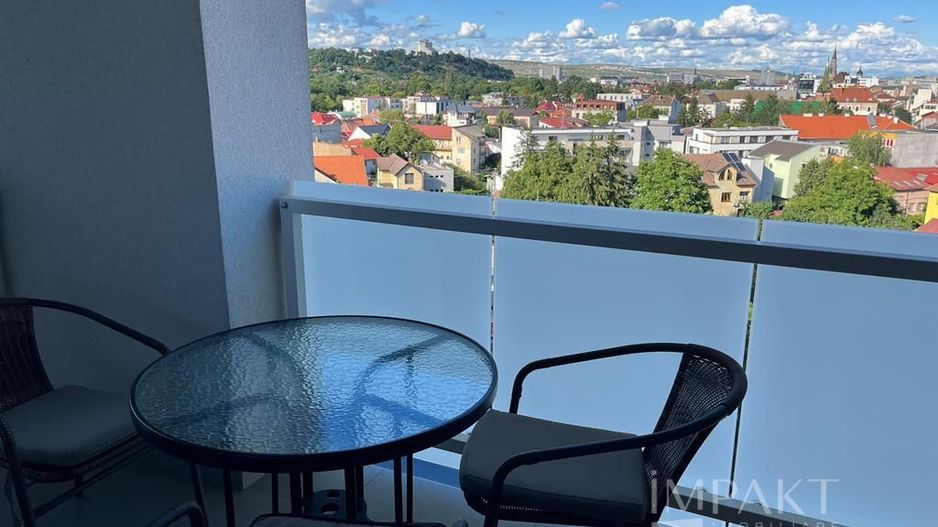 Apartament cu 3 camere in zona Parcului Central (Platinia) - Poză 12