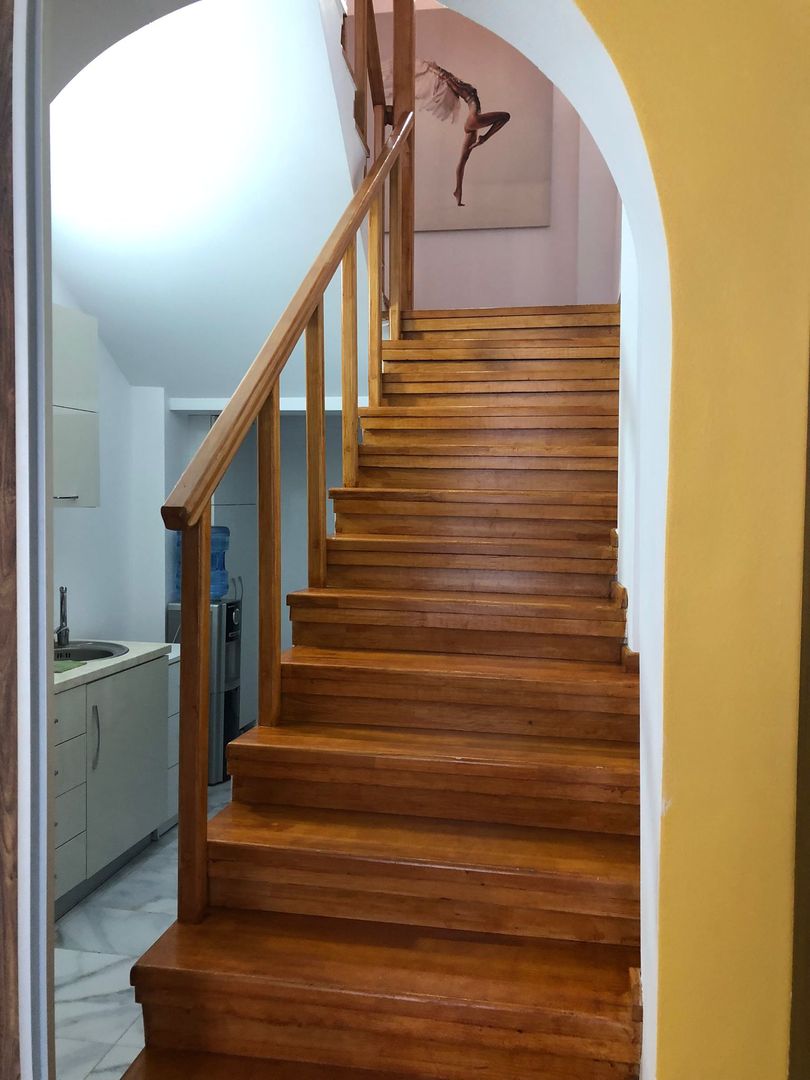 Casa de inchiriat   P+1E+M  - Piata Centrala - Poză 6